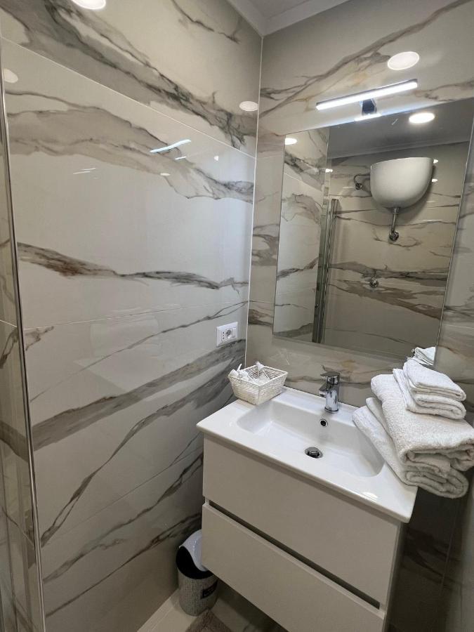Sciabbacco House Apartment Наполи Екстериор снимка
